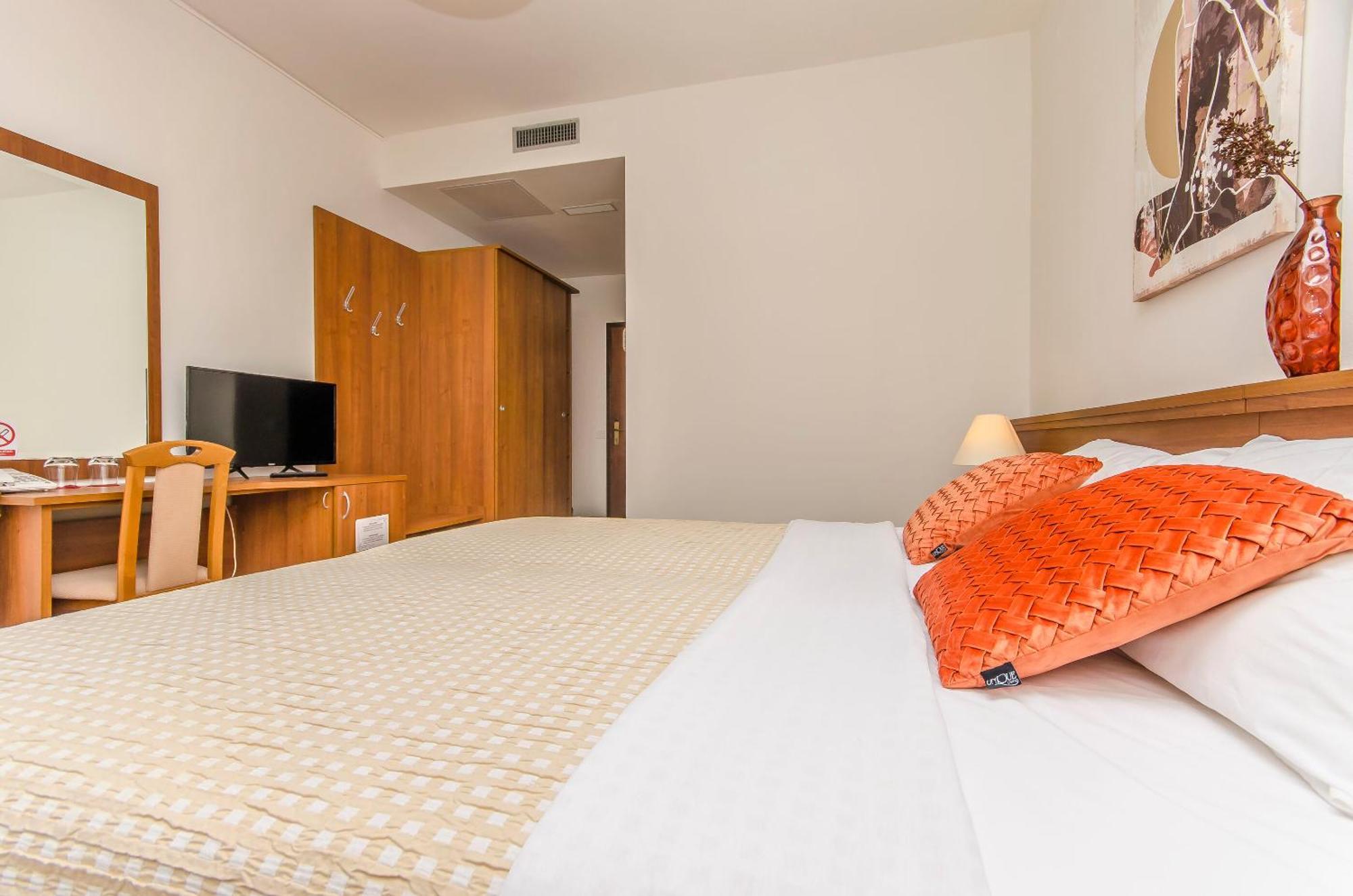 טיסנו House Hotel Plava Laguna מראה חיצוני תמונה